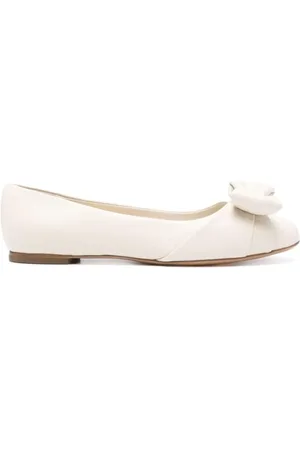 Salvatore Ferragamo Schoenen, Dames, , 40 EU, Leer, Nude Neutrals Ballerina`s