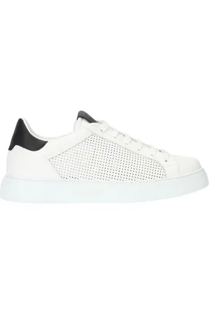 Roberto Cavalli Schoenen, Heren, Wit, 39 EU, Leer, Perforated Low-Top Sneakers