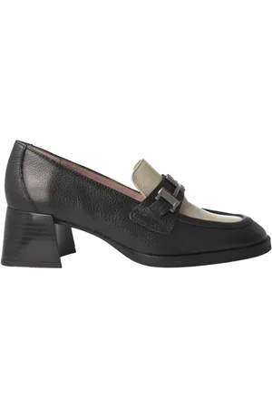 Hispanitas Schoenen, Dames, Zwart, 36 EU, Leer, Damesloafers met kettingdetail