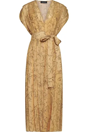 Fabiana Filippi Kleedjes, Dames, Oranje, M, Georgette Jurk met Allover-print en Plooiing