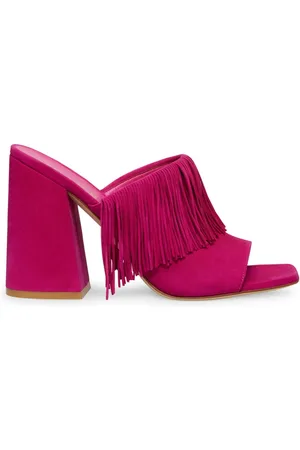 Stuart Weitzman Schoenen, Dames, Roze, 38 EU, Suède, Opvallende Slide Sandaal met Franjes