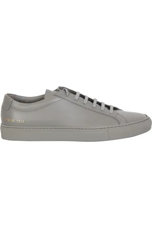 COMMON PROJECTS Schoenen, Heren, Grijs, 40 EU, Leer, Gold Logo Kobaltgrijze Leren Sneakers
