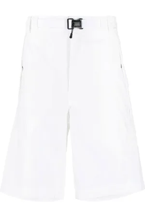 C.P. Company Korte broeken, Heren, Wit, S, Katoen, Logo-Print Shorts met Riem in de Taille