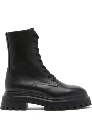 Stuart Weitzman Schoenen, Dames, Zwart, 38 EU, Leer, Bedford Veterlaarschoenen met veters