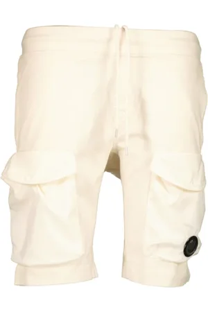 C.P. Company Korte broeken, Heren, Wit, S, Stijlvolle Bermuda Shorts
