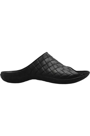 Bottega Veneta Schoenen, Heren, Zwart, 40 EU, Intreccio Slip-On Slippers
