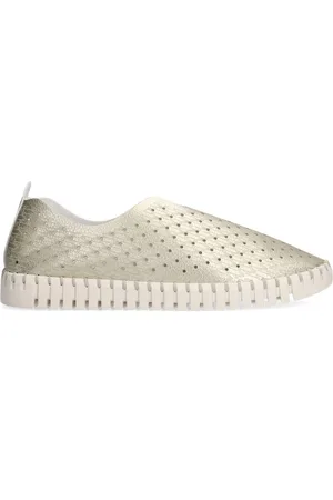 Manfield Schoenen, Dames, Geel, 39 EU, Nylon, Gouden Loafer met M-Patroon