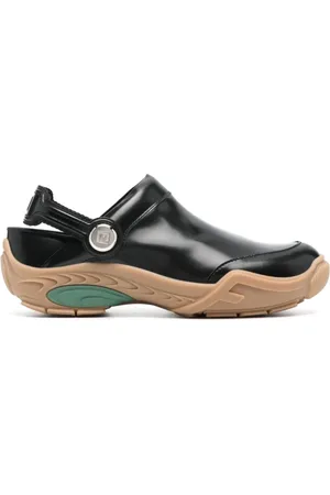 Fendi Schoenen, Heren, Zwart, 39 EU, Leer, Geborduurde Slip-On Clogs