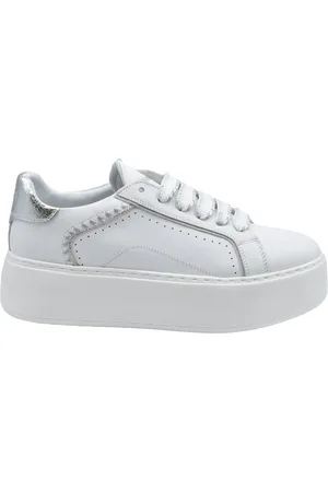 Janet&Janet Schoenen, Dames, Wit, 39 EU, Zilver Witte Veterschoenen Elegante Stijl