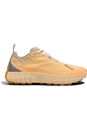 Norda Schoenen, Heren, Oranje, 42 EU, Bio-Dyneema Trail Schoenen met Vibram Zool