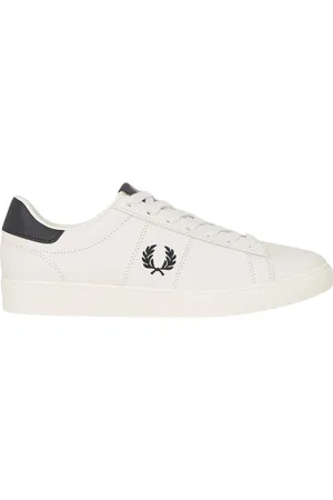 Fred Perry Schoenen, Heren, Wit, 41 EU, Leer, Witte leren tennissneakers met contrastdetails