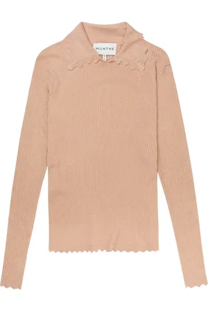 Munthe Truien, Dames, Bruin, L, Polyester, Feminine Ribgebreide Blouse met Opvallende Details