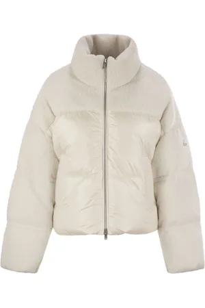 Moose Knuckles Jassen, Dames, Wit, S, Nylon, Korte Nylon Donsjas met Capuchon