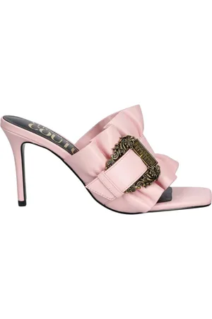 VERSACE Schoenen, Dames, Roze, 36 EU, Barok Gesp Hoge Hak Sandalen