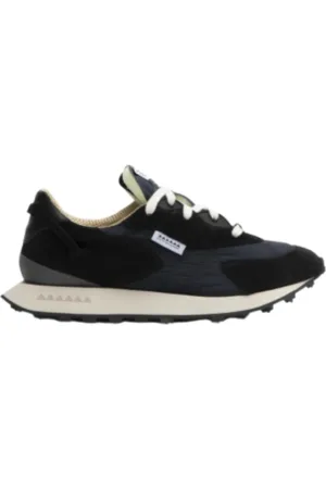 RUN OF Schoenen, Heren, Zwart, 41 EU, Leer, Sportieve/Chique Zwarte Sneakers