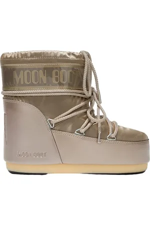 Moon Boot Schoenen, Dames, Geel, 36 EU, Satijn, Gouden Satijnen Waterdichte Winterlaarzen