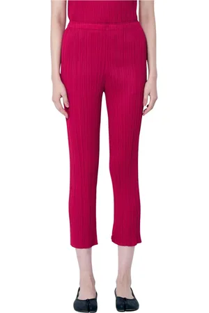 Issey Miyake Broeken, Dames, Rood, XL, Polyester, Geplooide, taps toelopende broek met elastische tailleband