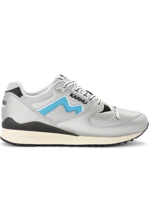 Karhu Schoenen, Dames, Grijs, 40 EU, Suède, Synchron Classic Sneakers