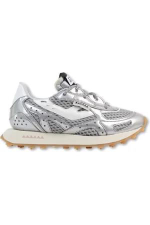 RUN OF Schoenen, Dames, Grijs, 38 EU, Satijn, Satijnzilveren Sneakers