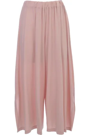 Issey Miyake Broeken, Dames, Roze, M, Polyester, Wijde Pijpen Kniebroek met Elastische Taille
