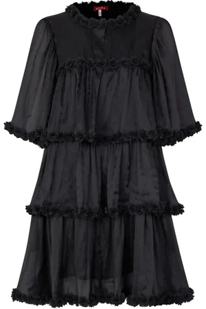 Crās Kleedjes, Dames, Zwart, M, Polyester, Gelaagde Zwarte Jurk met Bloemendetails
