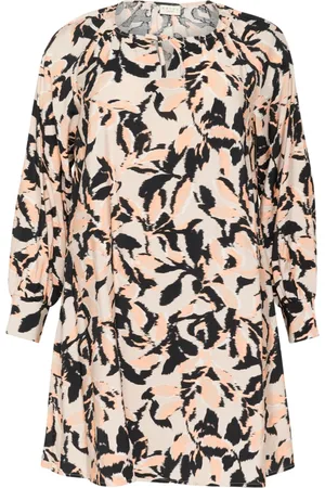 Kaffe Kleedjes, Dames, Veelkleurig, 4Xl, Nylon, Jurk met Wazig Bladmotief en Pofmouwen