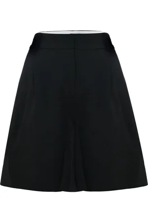 Kocca Korte broeken, Dames, Zwart, XL, Linnen, Natuurlijke Geplooide Shorts met Steekzakken