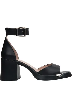 Estro Schoenen, Dames, Zwart, 40 EU, Leer, Zwarte Leren Sandalen met Blokhak voor Vrouwen