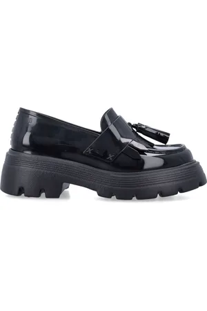 Comme des Garçons Schoenen, Dames, Zwart, 40 EU, Zwarte Gesloten Loafers met Kwast Detail