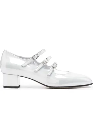 Carel Schoenen, Dames, Wit, 36 EU, Leer, Zilveren Leren Pumps met Verstelbare Bandjes