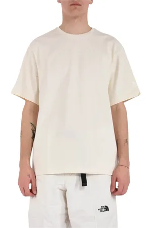 The North Face Tops, Heren, Wit, L, Katoen, Rmst Logo T-shirt met verhoogde achtergrondafbeelding