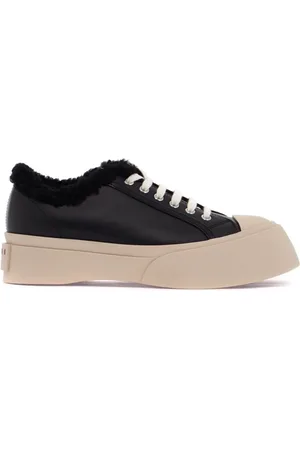 Marni Schoenen, Dames, Zwart, 38 EU, Leer, Sherpa-gevoerde leren sneaker met bontvoering