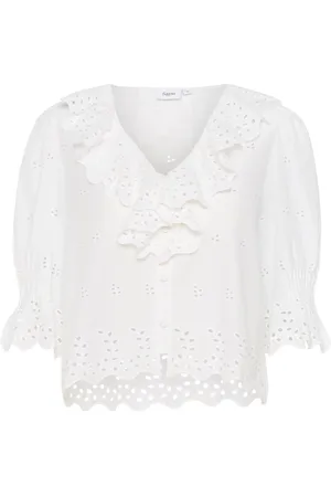 Saint Tropez Blouses & Shirts, Dames, Wit, S, Feminine Broderie Anglaise Shirt Blouse