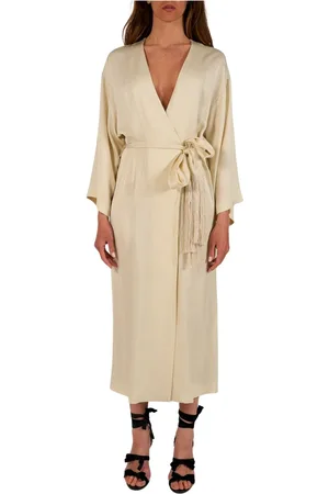 Isabelle Blanche Kleedjes, Dames, , M, Lange Kimono Jurk met Riem en Franjes