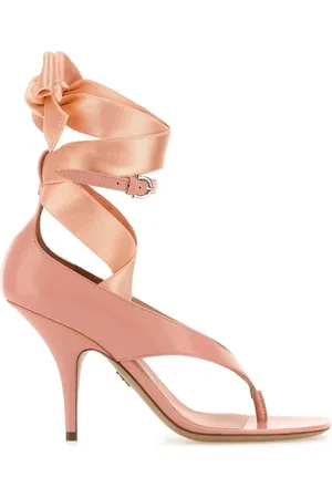 Salvatore Ferragamo Schoenen, Dames, Roze, 39 1/2 EU, Roze Leren Teenslippers