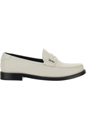 Saint Laurent Schoenen, Dames, Wit, 36 EU, Leer, Kalfleren Loafers met Iconisch Monogram