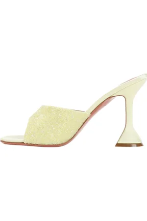 Amina Muaddi Schoenen, Dames, Geel, 40 EU, Kristalstof Slipper met 9,5 cm Hak