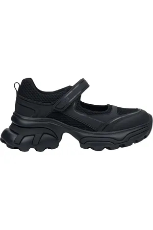Estro Schoenen, Dames, Zwart, 38 EU, Leer, Zwarte sandaalstijl sneakers voor dames gemaakt van leer en ademende textiel ES8 Er 00117135