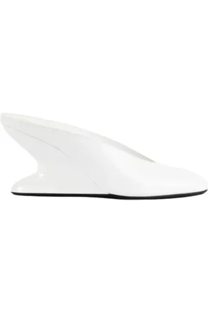 Alaïa Schoenen, Dames, Wit, 38 EU, Leer, Witte Sculpturale Sleehak Muiltjes