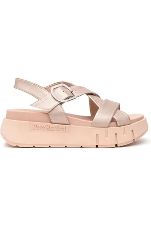 Nero Giardini Schoenen, Dames, Roze, 39 EU, Leer, Roze Leren Sandalen Plateau Gesp Sluiting