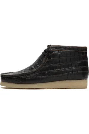 Clarks Schoenen, Heren, Zwart, 43 EU, Leer, Wallabee Boot Crocodile Distress