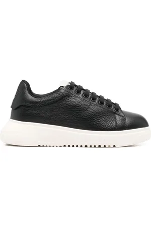 Emporio Armani Schoenen, Dames, Zwart, 38 EU, Zwarte Sneakers met Logo Patch