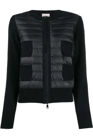 Moncler Jassen, Dames, Zwart, S, Nylon, Zwarte Gewatteerde Vest met Logopatch