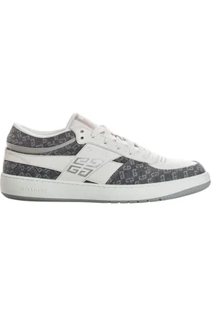 Givenchy Schoenen, Heren, Grijs, 43 EU, Stijlvolle manden voor actieve levensstijl