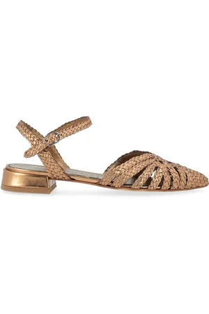 Pon´s quintana Schoenen, Dames, Geel, 35 EU, Leer, Bronzen Metallic Geweven Leren Sandaal
