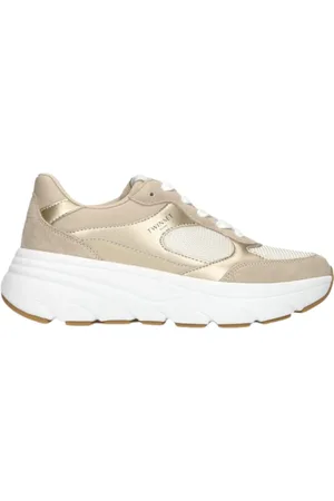 Twin-Set Schoenen, Dames, Geel, 36 EU, Leer, Gouden platte sneakers met chunky zool
