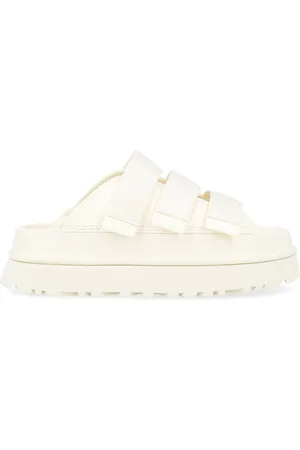 UGG Schoenen, Dames, Wit, 38 EU, Witte stoffen Golden Glow sandaal