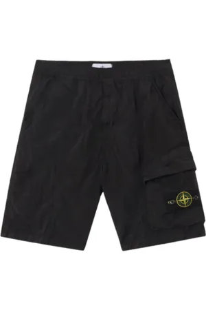 Stone Island Korte broeken, Heren, Zwart, W30, Nylon, Iridescent Cargo Shorts in Econyl®