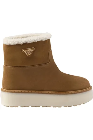 Prada Schoenen, Dames, , 40 EU, Stijlvolle Leren Laarzen voor Vrouwen
