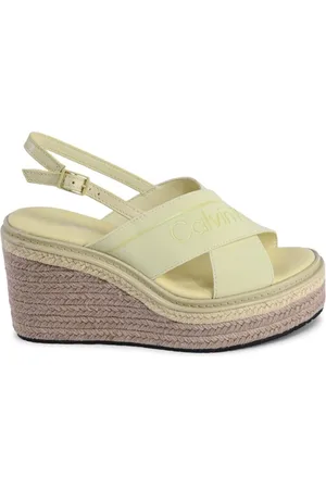 Calvin Klein Schoenen, Dames, Geel, 40 EU, Polyester, Gele Geweven Stof Plateau Sleehakken